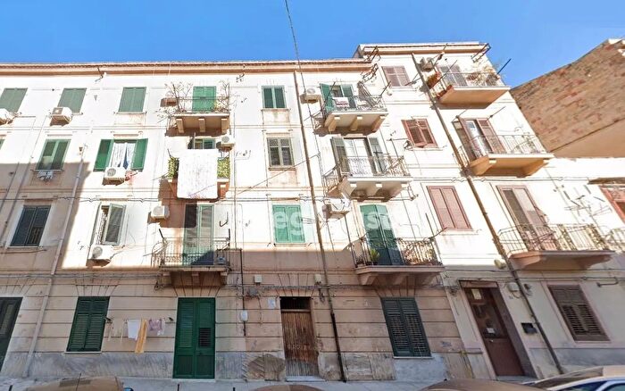 Appartamento quadrilocale in vendita in Via Filippo Corazza, Palermo