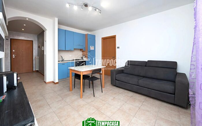 Appartamento bilocale in vendita in Via Walt Disney, Ciserano