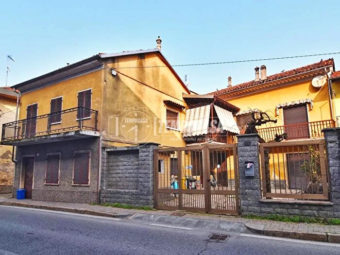 Casa con 7 locali in vendita in Via Torino, Brandizzo
