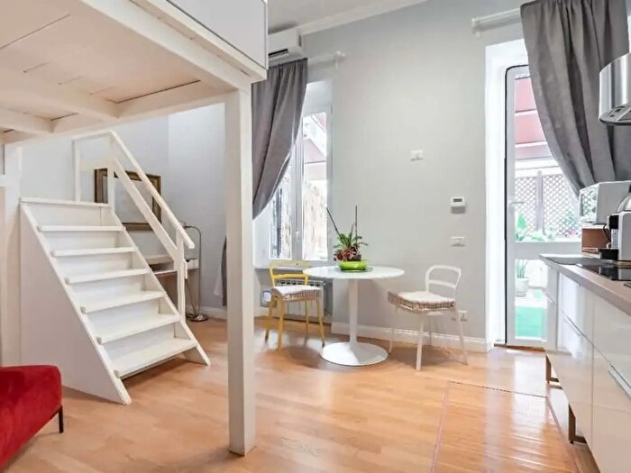 Appartamento monolocale in affitto in Via Cutilia, Roma