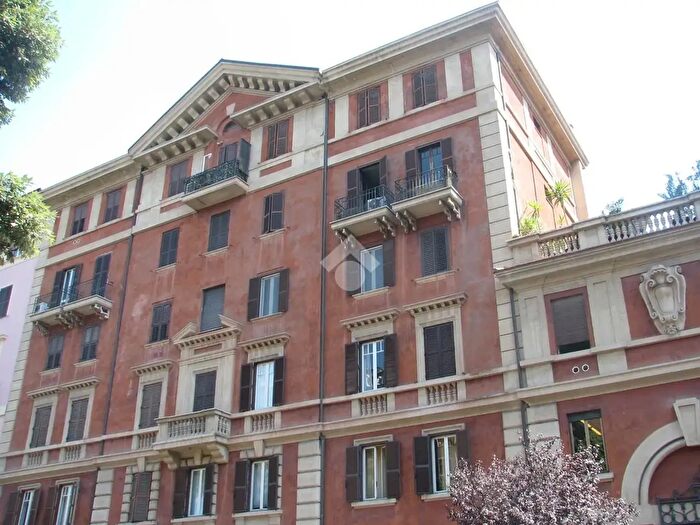 Appartamento bilocale in affitto in Prati Viale Giuseppe Mazzini, Roma