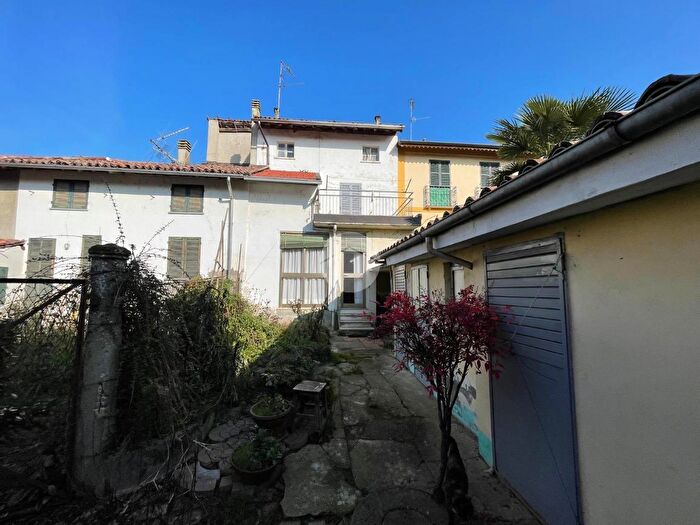 Casa con 5 locali in vendita in Via S Lorenzo, Bassignana