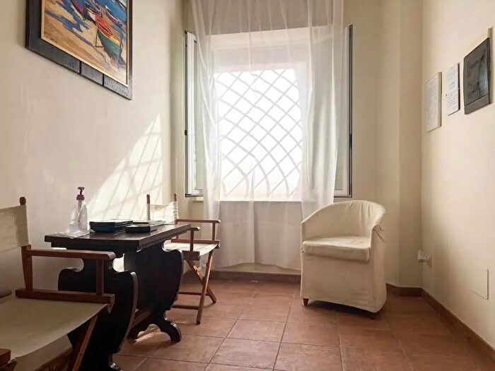 Appartamento trilocale in vendita in Ancona