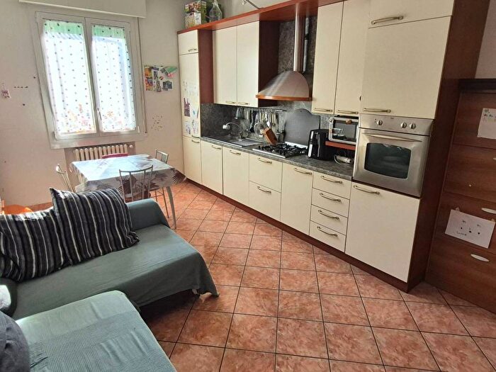 Appartamento trilocale in affitto in Via Marco Emilio Lepido, Aeroporto, Bologna