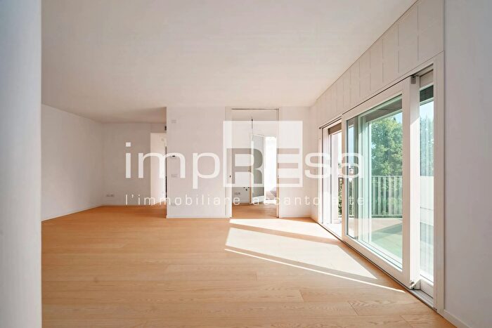 Appartamento trilocale in vendita in Viale Fratelli Cairoli, Treviso