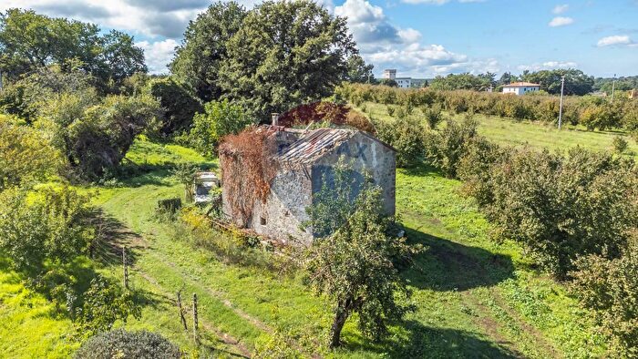 Casa trilocale in vendita in Vetralla