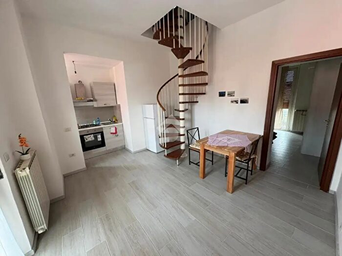 Appartamento bilocale in affitto in Vicolo Montello, Lainate