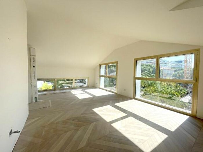 Appartamento trilocale in vendita in Viale Antonio Gramsci, Riccione