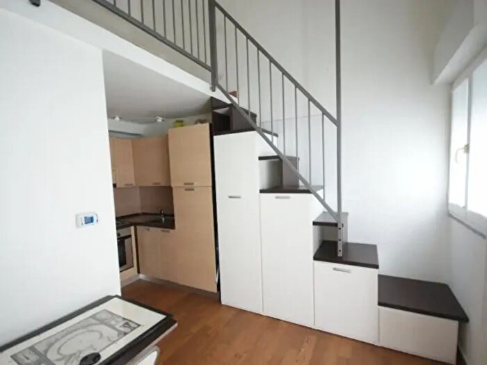 Appartamento bilocale in affitto in Via Valsugana, Milano
