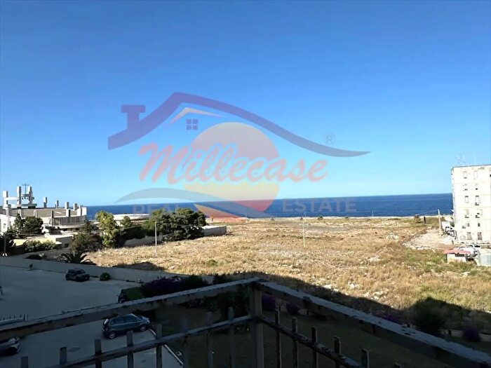 Appartamento quadrilocale in vendita in Via Vincenzo Boscarino, Siracusa