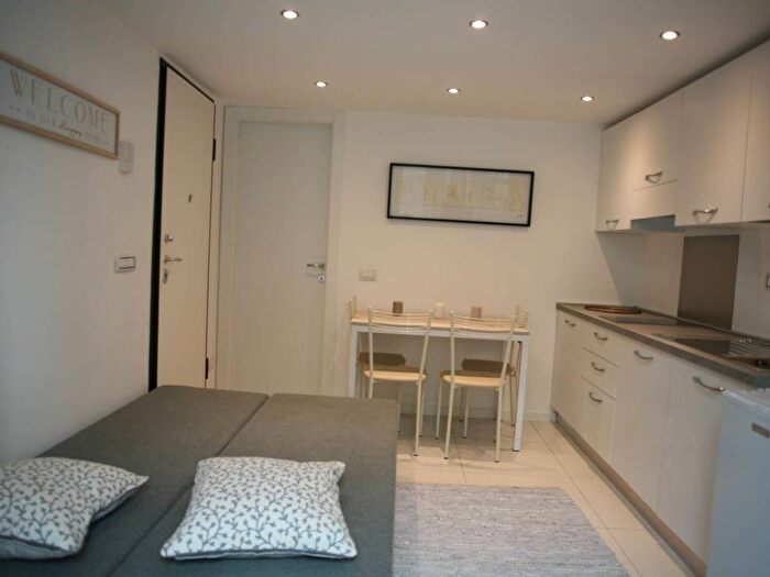 Appartamento bilocale in affitto in Piazza Tancredi Galimberti, Lingotto, Torino