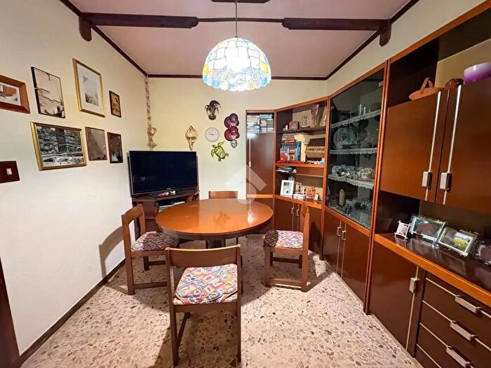 Casa quadrilocale in vendita in Via Dalmazio Caretta, Suzzara