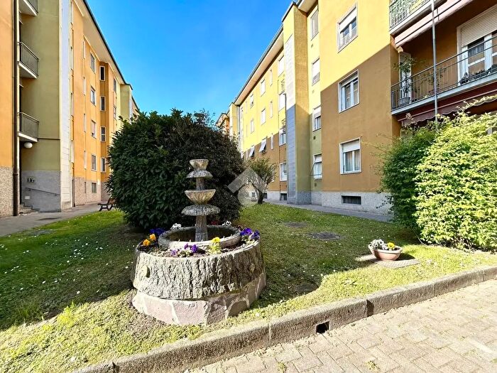 Appartamento bilocale in vendita in Via Mereghetti, Settimo Milanese