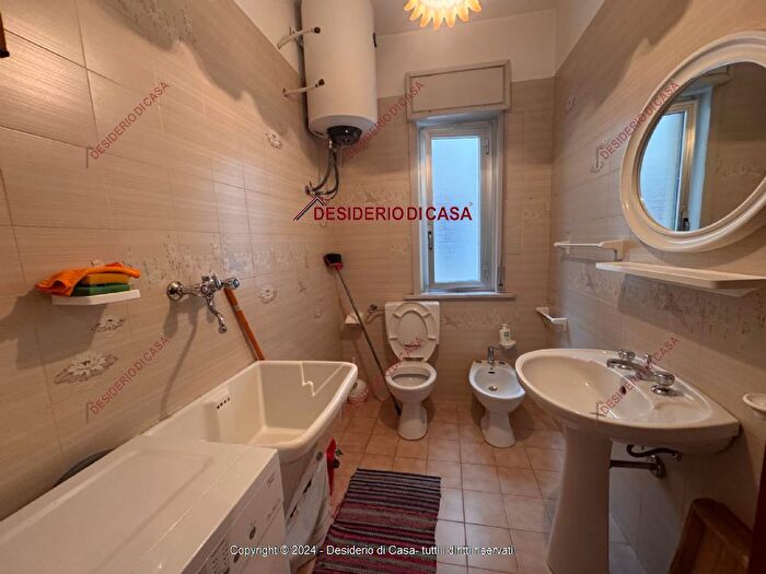 Appartamento quadrilocale in vendita in Petralia Sottana