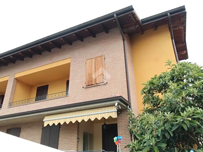 Appartamento quadrilocale in vendita in Via Braille Louis, Casalgrande