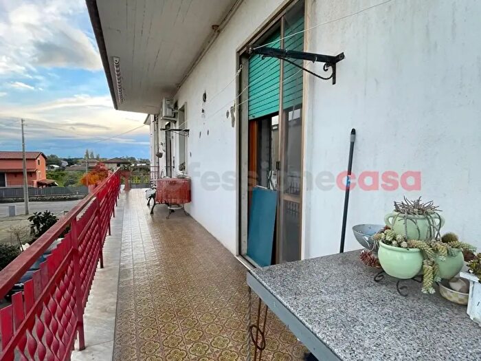 Appartamento quadrilocale in vendita in Via Appia, Minturno