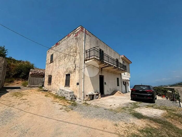 Casa quadrilocale in vendita in Contrada Puppa, San Lucido