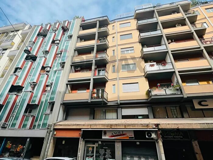 Appartamento trilocale in vendita in Via Carulli, Bari