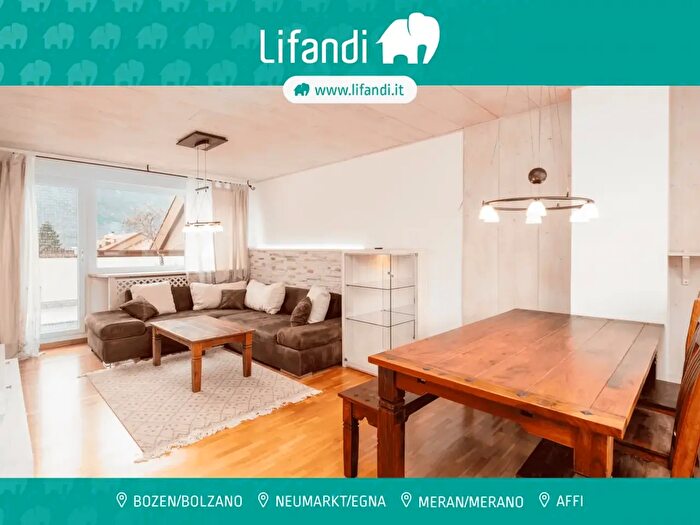 Appartamento trilocale in vendita in Pranzollweg Via Pranzoll, Appiano Sulla Strada Del Vino