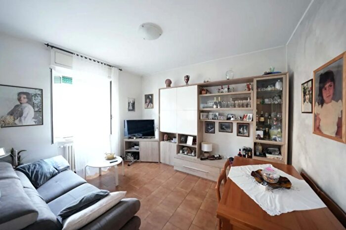 Appartamento trilocale in vendita in Via XXIV Maggio, Verano Brianza