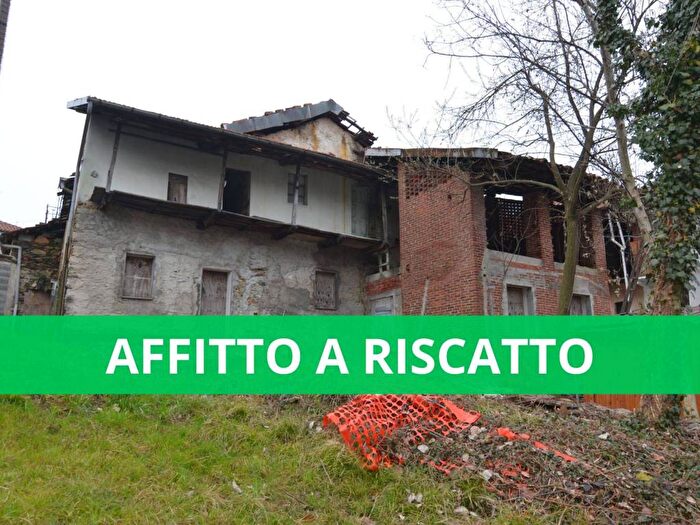 Casa quadrilocale in affitto in Borgata Vallossera, Rocca Canavese