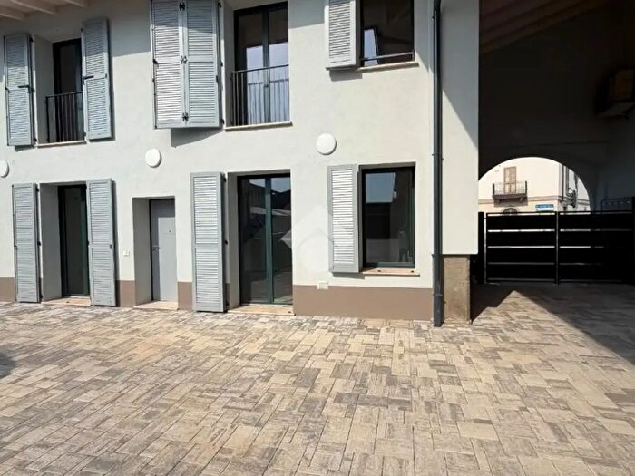 Appartamento trilocale in vendita in V XXIV Maggio, Castrezzato