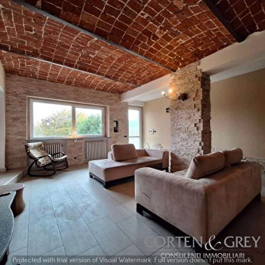 Casa quadrilocale in vendita in Via Vallà, Brozolo