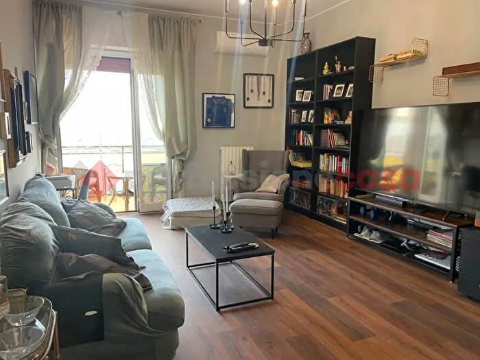 Appartamento quadrilocale in vendita in Via Puglia, Taranto