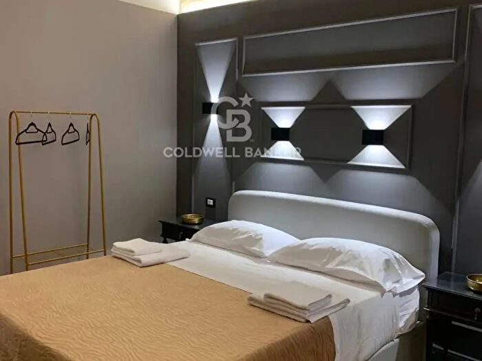 Appartamento trilocale in vendita in Vico dei Raynò, Lecce