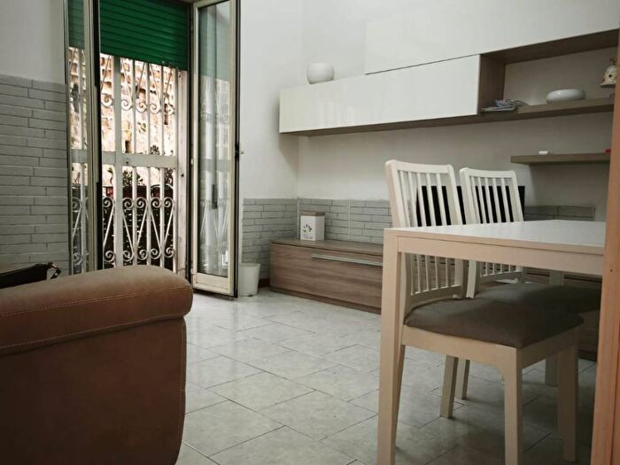 Appartamento bilocale in affitto in Via Pietro Castellino, Arenella, Napoli