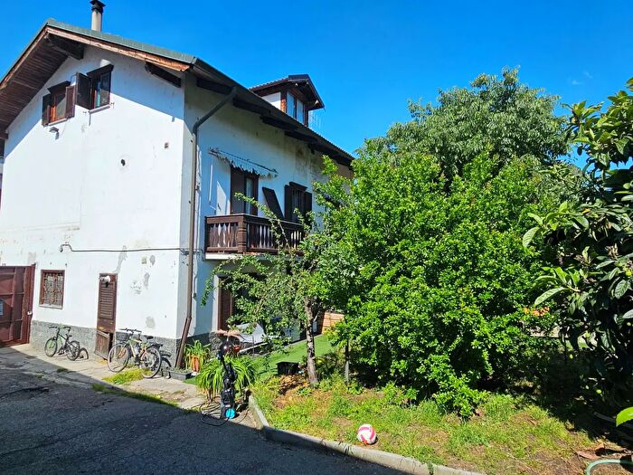 Case in Vendita e in Affitto - 3