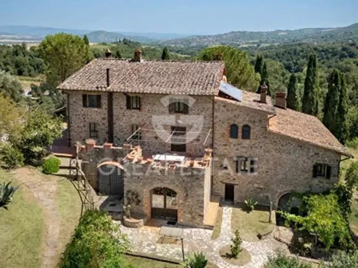 Casa con 6 locali in vendita in Località Ierna, Piegaro