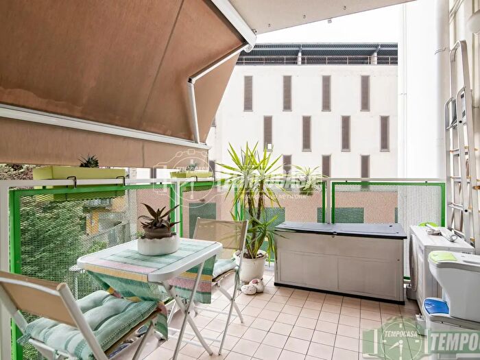 Appartamento bilocale in vendita in Via Merano, Milano