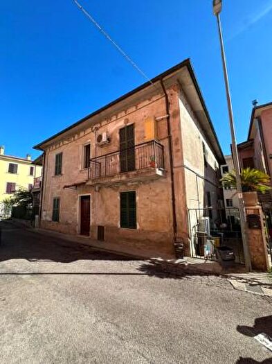 Appartamento bilocale in vendita in Via Fiume, Orte