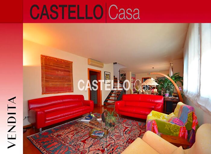 Appartamento quadrilocale in vendita in Via Amerigo Vespucci, Castelfranco Veneto