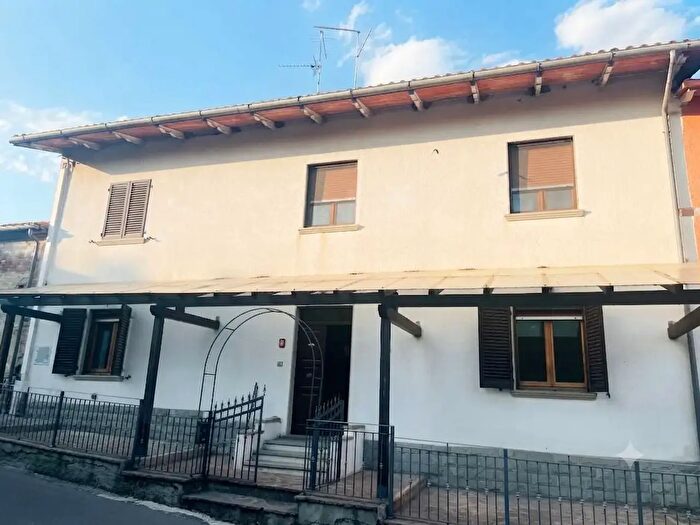 Appartamento quadrilocale in vendita in Pescaia, Marciano Della Chiana
