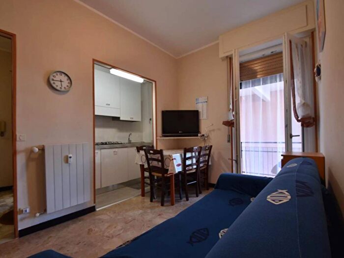 Appartamento bilocale in affitto in Corso Europa, Borghetto Santo Spirito