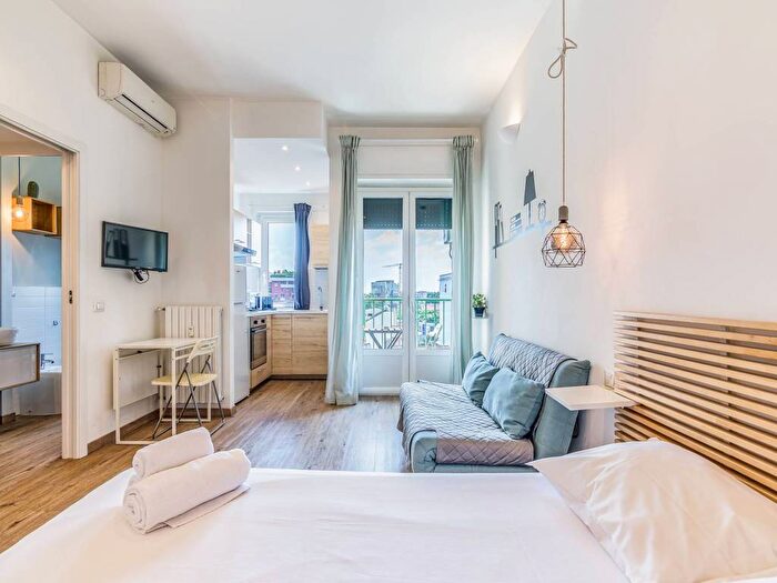Appartamento monolocale in affitto in Ripa di Porta Ticinese, Navigli Darsena, Milano