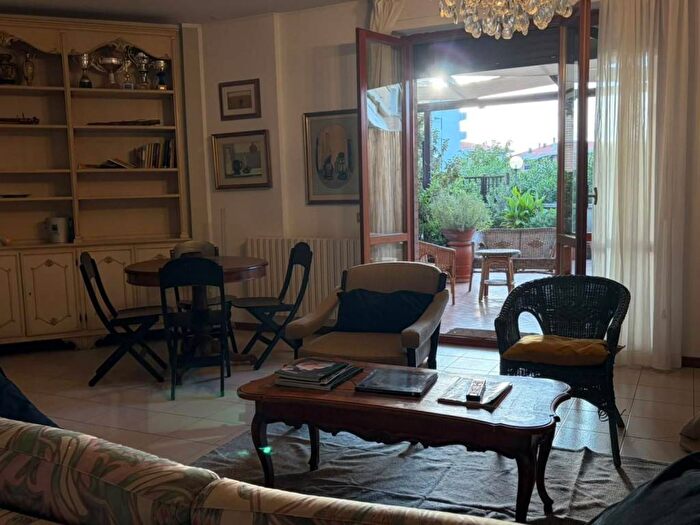 Appartamento quadrilocale in affitto in Antignano Banditella, Livorno