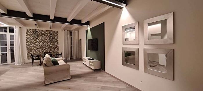 Appartamento trilocale in affitto in Centro Storico, Cuneo