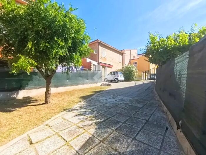 Appartamento quadrilocale in vendita in Via Ponte Rotto, Sant'Elpidio A Mare