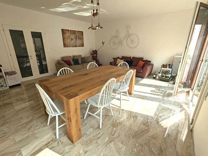 Appartamento trilocale in affitto in Prato della Valle Pontecorvo, Padova