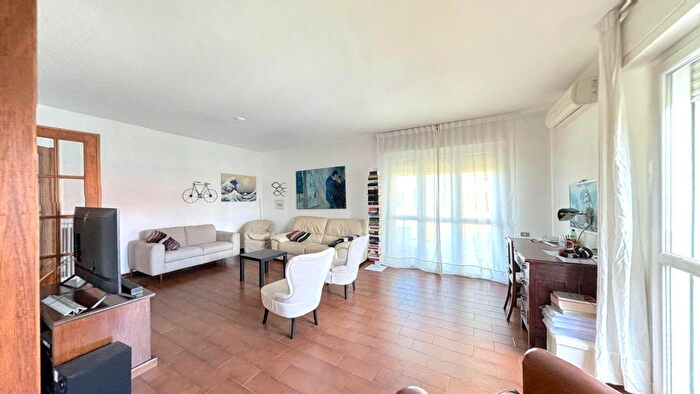 Appartamento con 6 locali in vendita in Vanni Turino, Pisa