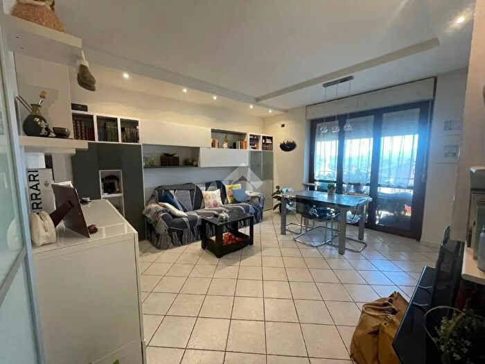 Appartamento trilocale in vendita in Via del Brecciaiolo, Terni