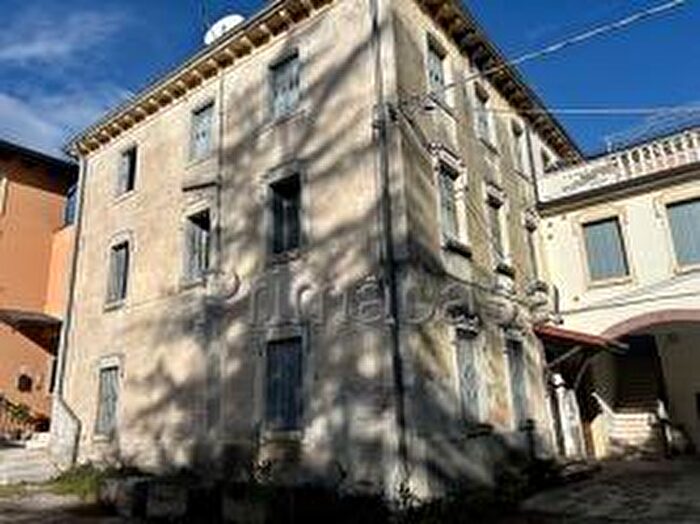 Casa con 8 locali in vendita in Via Ca Paletta, Negrar