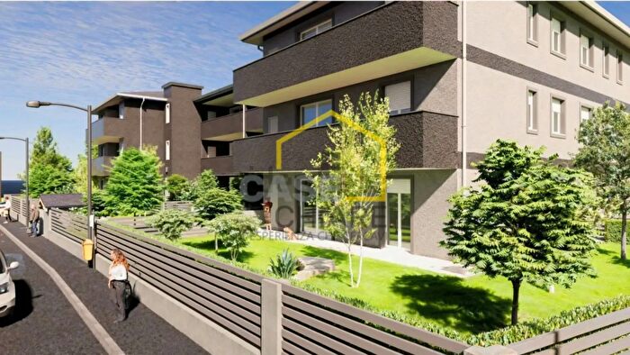 Appartamento trilocale in vendita in Via Borgomaneri, Binasco