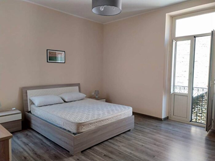 Appartamento con 5 locali in affitto in Via Giorgio Arcoleo, Oreto Perez, Palermo