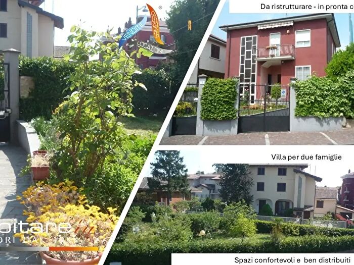 Casa con 8 locali in vendita in Via degli Orti, Arese