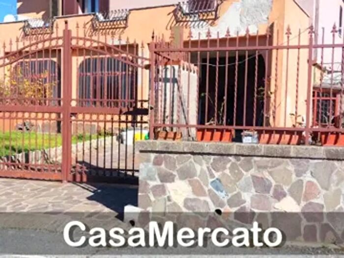 Appartamento trilocale in vendita in Via Monte Pennolo, Rocca Di Papa