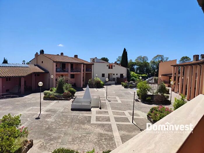 Casa con 6 locali in vendita in Via Giuseppe Lazzati, Roma